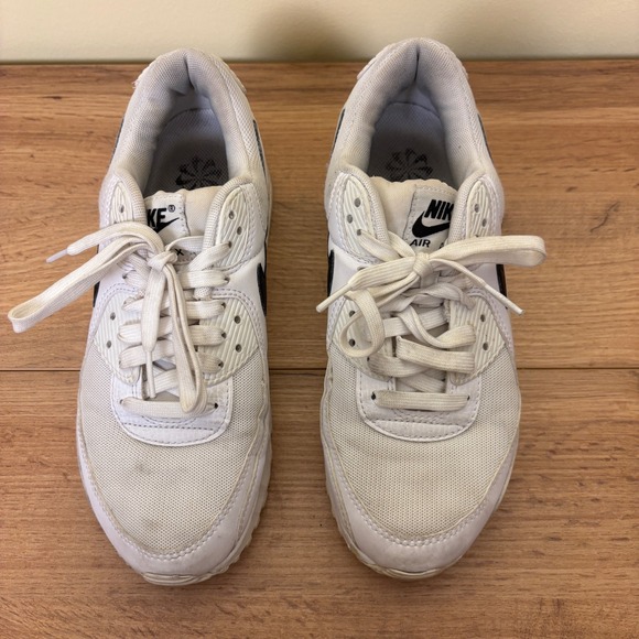 NIKE Air Max 90 Sneakers Womens Size 8 White Black DH8010 101 Athletic Comfort - Picture 4 of 13